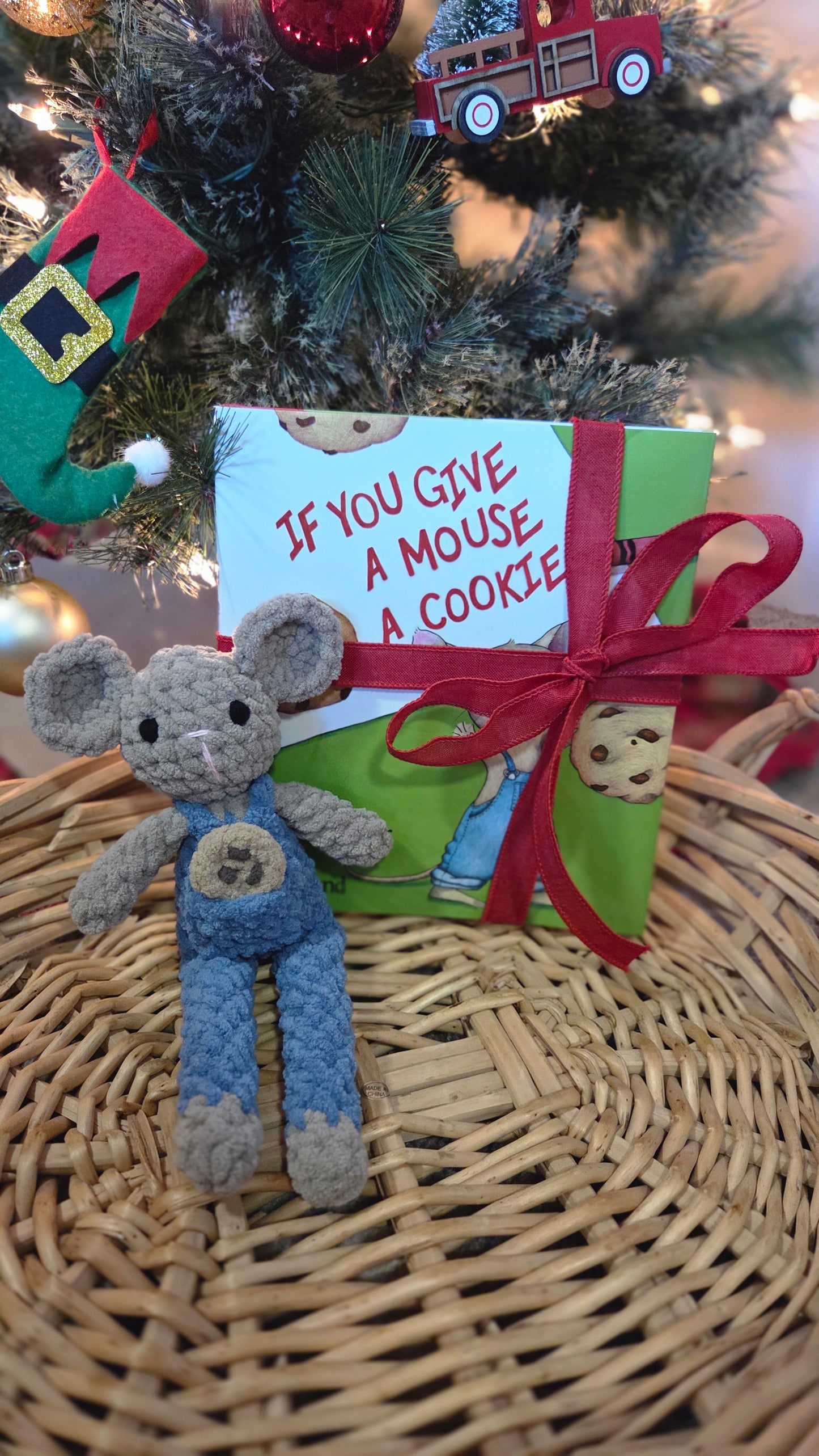 Give A Mouse A Cookie