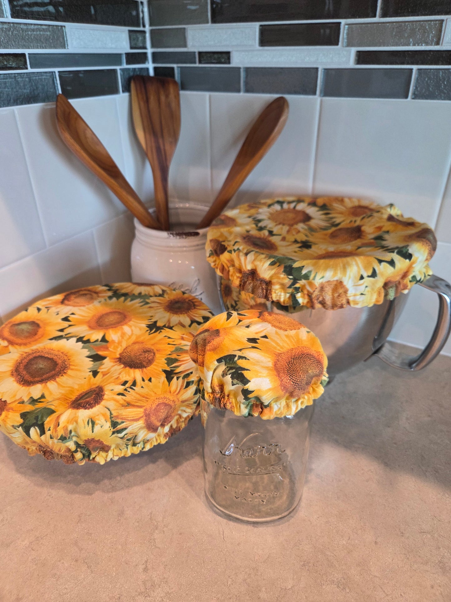 Jar & Bowl cover set of 3